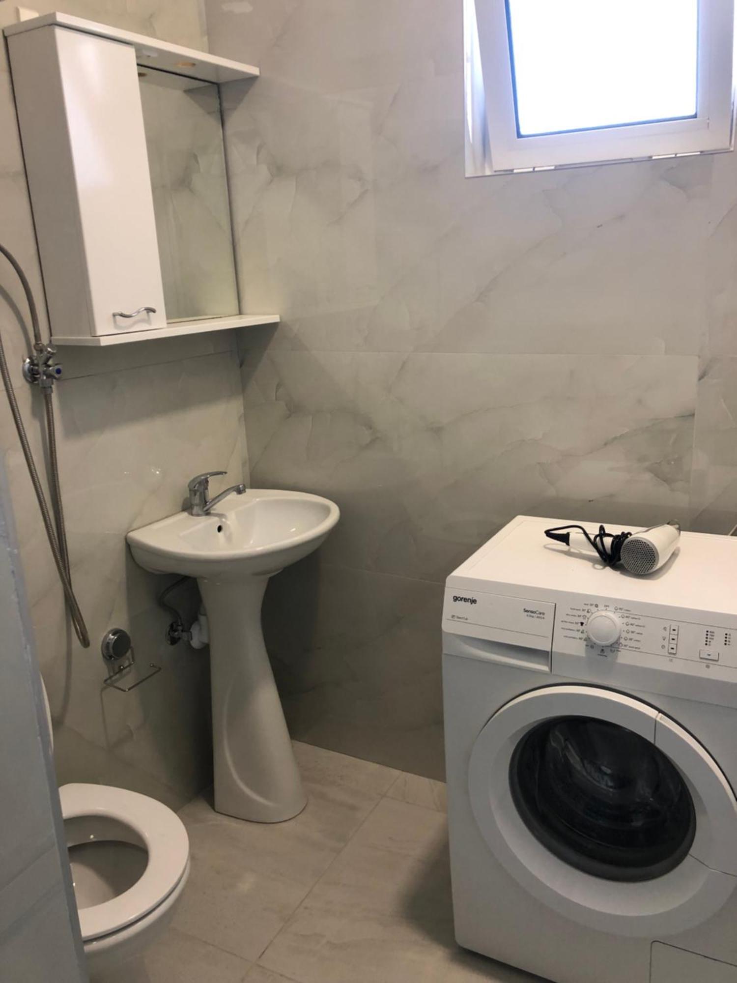 Rejhan Totti Ulcinj Buitenkant foto